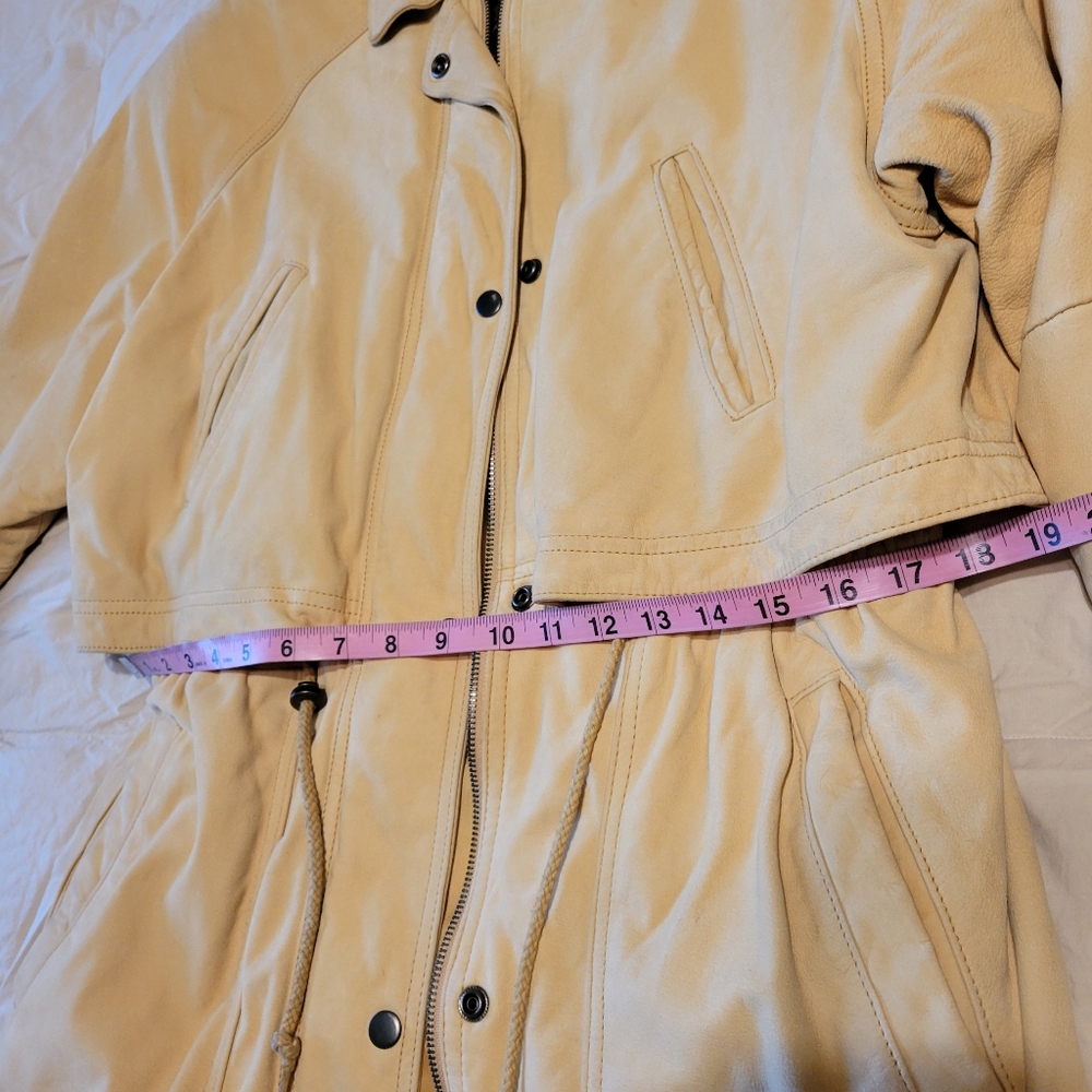 Chamonix men's light tan soft leather long sleeved with side pockets size small - Picture 6 of 16